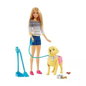 Boneca Barbie® Passeio Com Cachorro<BR>- Azul & Rosa Claro<BR>- 32,5x23x7cm<BR>- Reval