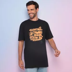 Camiseta Amazing<BR>- Preta & Laranja Neon