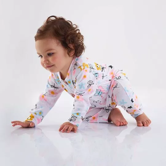 Macacão Pijama Floral- Off White & Rosa Claro- Up Baby & Up Kids