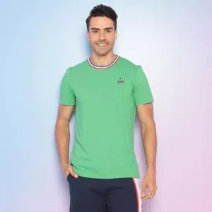 Camiseta Com Bordado<BR>- Verde & Azul