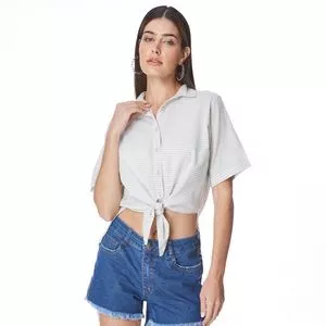 Camisa Cropped Assimétrica<BR>- Off White & Cinza Claro