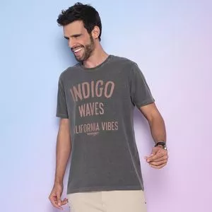 Camiseta Índigo Waves<BR>- Preta & Marrom Claro<BR>- Wrangler