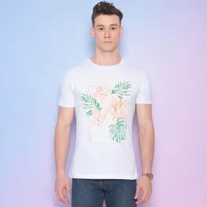 Camiseta Folhagens<BR>- Branca & Coral