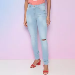 Calça Jeans Skinny Com Destroyed<BR>- Azul Claro<BR>- Beagle