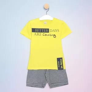 Conjunto De Camiseta Com Inscrições & Bermuda Listrada<BR>- Amarelo & Cinza Escuro