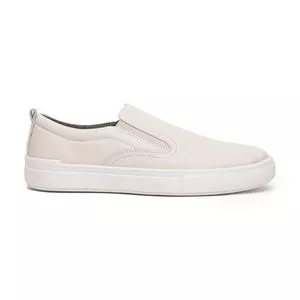 Slip On Com Recortes<BR>- Off White<BR>- Salto: 3,9cm