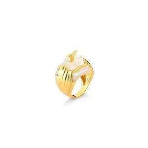 Anel Cauda De Sereia Banhado A Ouro Com Quartzo<BR>- Dourado & Off White<BR>- Tamanho: 19