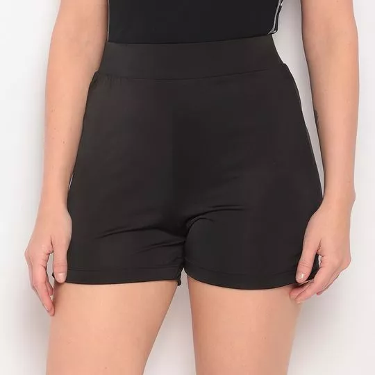 Short Com Recortes- Preto