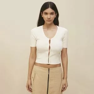 Blusa Em Tricô<BR>- Off White<BR>- Morena Rosa