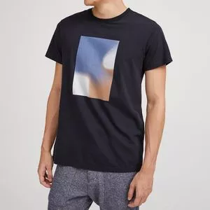 Camiseta Abstrata<BR>- Preta