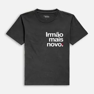 Camiseta Irmão Mais Novo<BR>- Preta & Branca