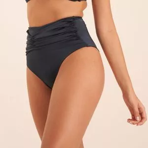 Hot Pant Com Franzido<BR>- Preta<BR>- Suntime