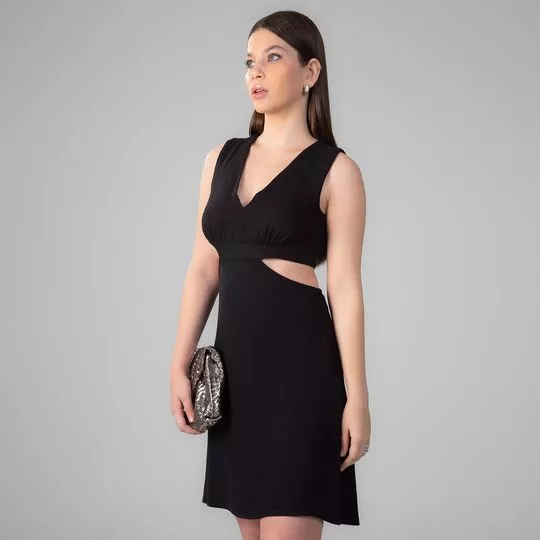 Vestido Curto Com Recortes- Preto