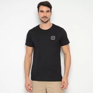 Camiseta Com Bordado<BR>- Preta