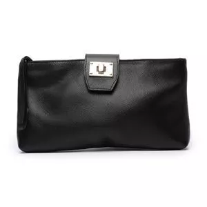 Clutch Em Couro Texturizada<BR>- Preta<BR>- 15x30x3cm