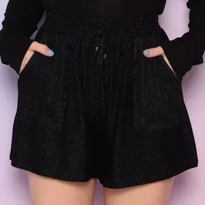 Short Com Recortes<BR>- Preto<BR>- Select