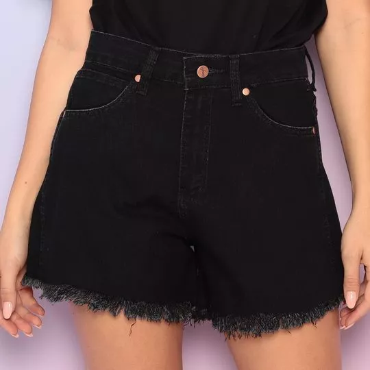 Short Jeans Com Bolsos- Preto