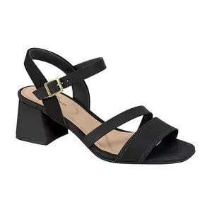 Sandália Com Tiras<BR>- Preta<BR>- Salto: 6cm