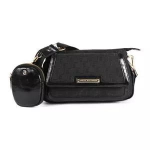 Belt Bag Em Matelassê<BR>- Preta<BR>- 29X41X13cm