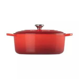 Panela Oval 31cm Signature<BR>- Vermelha<BR>- 17,9x25,7x40,4cm<BR>- 6,3L<BR>- Le Creuset