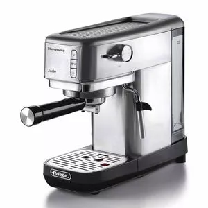 Máquina De Café Expresso Jade Ariete® 1380<BR>- Inox & Preta<BR>- 29x14x34cm<BR>- 1,1L<BR>- 127V<BR>- 1300W