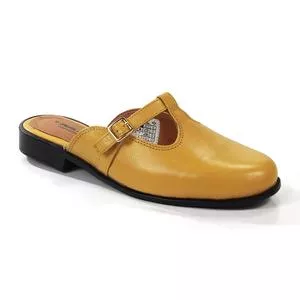 Mule Em Couro Com Tira & Fivela<BR>- Amarelo Escuro