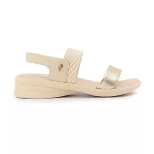 Sandália Em Couro Com Elástico<BR>- Off White<BR>- Salto: 4cm<BR>- Usaflex