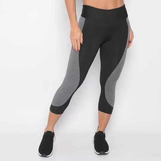 Legging Capri Com Recortes- Preta & Cinza- Verbo Fitness