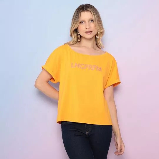 Camiseta Com Inscrições- Amarelo Escuro & Rosa- Lança Perfume