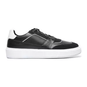 Tênis Com Recortes<BR>- Preto<BR>- KB Shoes