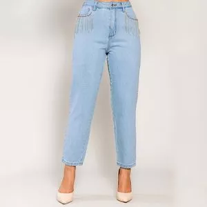 Calça Jeans Mom Com Aplicação<BR>- Azul Claro