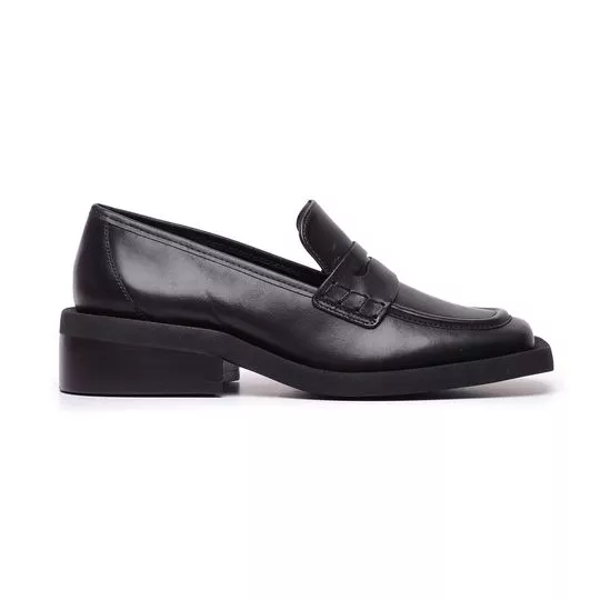 Loafer Com Recortes- Preto- Salto: 3cm- Carrano