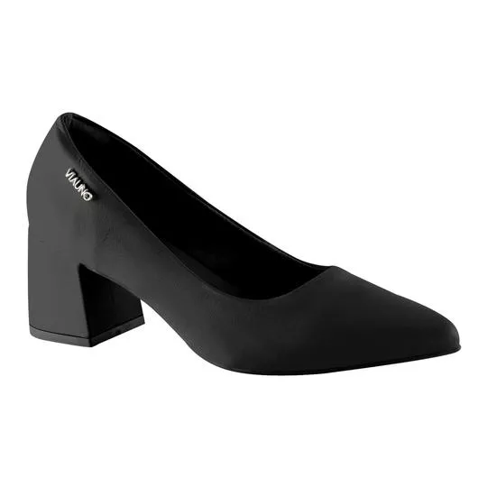 Scarpin Em Couro-  Preto-  Salto: 5cm- VIA UNO