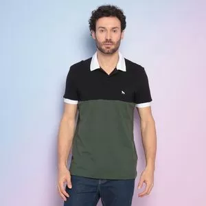 Polo Com Bordado<BR>- Preta & Verde Militar<BR>- Acostamento