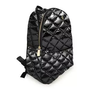 Mochila Em Matelassê<BR>- Preta