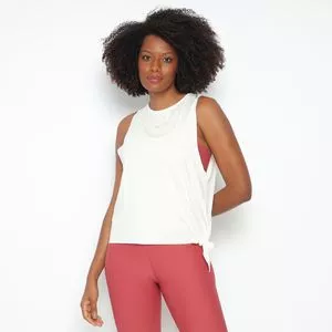 Blusa Com Amarração<BR>- Branca<BR>- Enfim