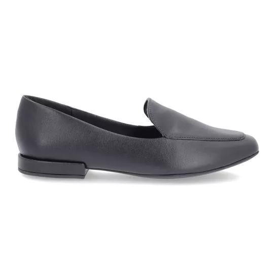Slipper Em Couro Com Recortes- Preto- Usaflex