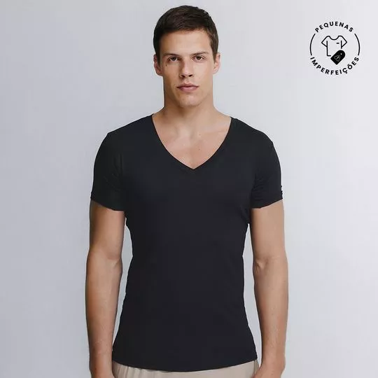 Camiseta Básica- Preta