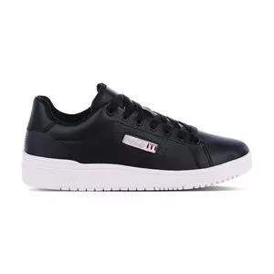 Tênis Com Recortes<BR>- Preto & Branco<BR>- Coca-Cola