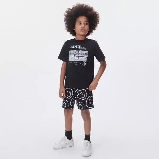 Conjunto De Camiseta Com Inscrição & Bermuda Carinhas- Preto