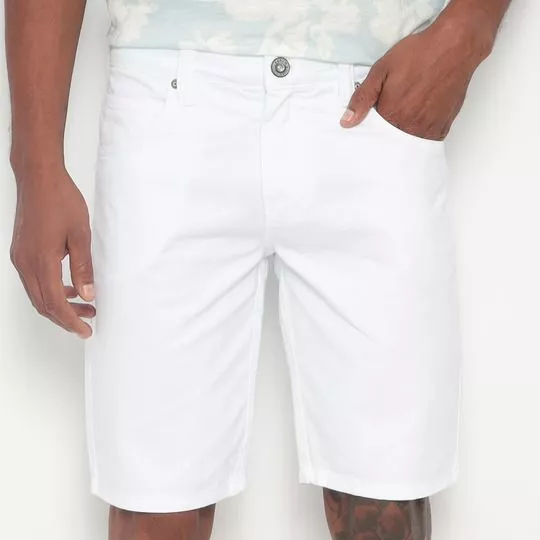 Bermuda Em Sarja Com Bolsos- Branca