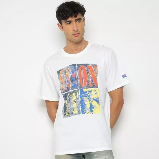 Camiseta Levi's®- Branca & Vermelha