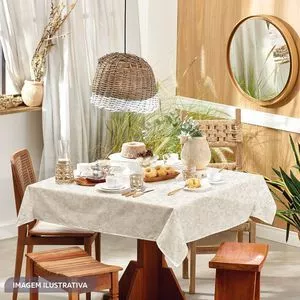 Toalha De Mesa Basic<BR>- Bege<BR>- 141x140cm<BR>- Teka