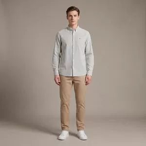 Camisa Slim Listrada<BR>- Branca<BR>- Tommy Hilfiger
