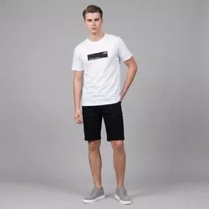 Camiseta Estampa Frontal<BR>- Branco<BR>- Limits