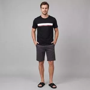 Camiseta Estampa Frontal<BR>- Preta<BR>- Limits