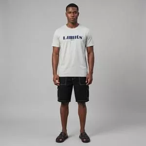 Camiseta Estonada Estampa Frontal<BR>- Cinza Claro<BR>- Limits