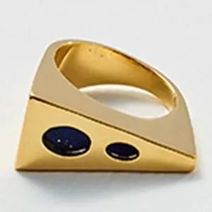 Anel Vista Com Lápis Lazúli<br /> - Dourado<br /> - 1,7x2,2cm<br /> - VEHR