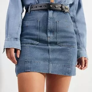 Saia Jeans Curta Com Recortes<BR>- Azul<BR>- NK Store